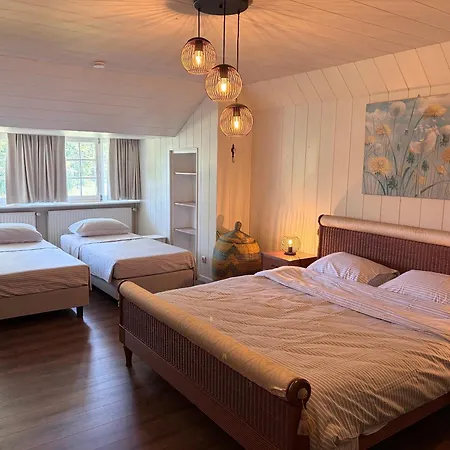 Feriehus Cosy By Marleen Met Grote Tuin *