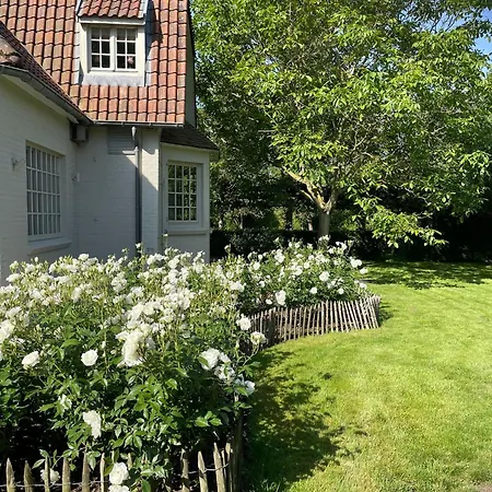 Cosy By Marleen Met Grote Tuin * Nieuwpoort